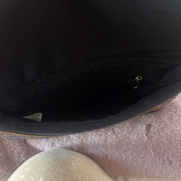 Beaded clutch - Picture 4 of 6